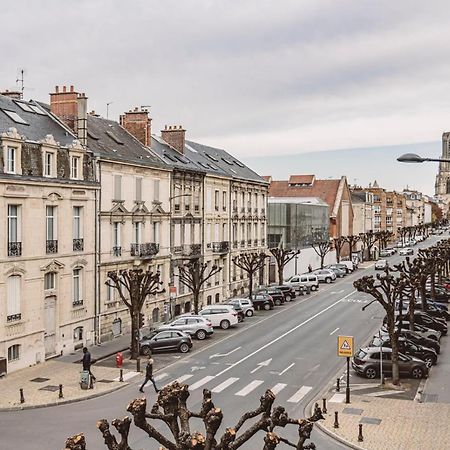 Le Mediterraneen, Face A La Cathedrale - 2D Apartment Reims Exterior photo